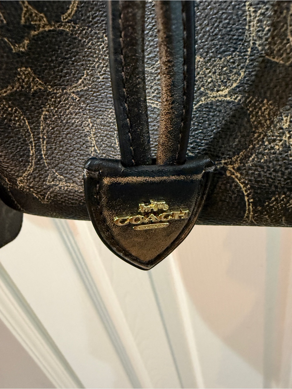Coach Rowan Bucket Bag Signature Drawstring Bucket Crossbody NWOT - Picture 7 of 14
